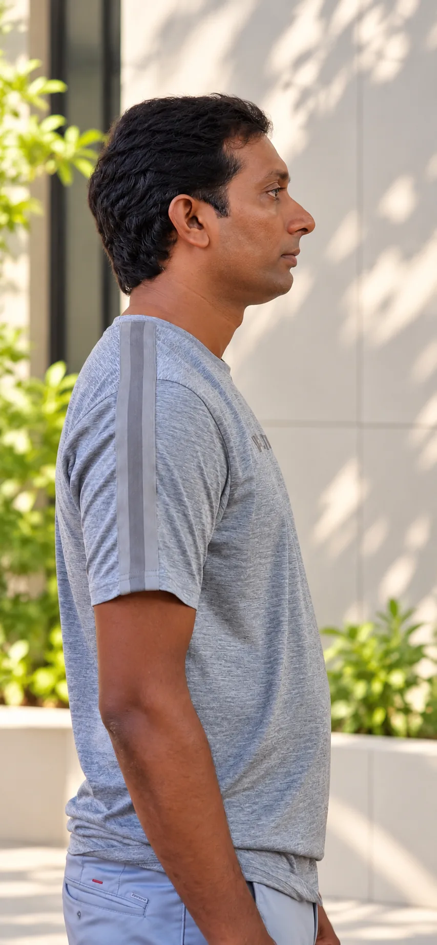 Praveen — Full length — side